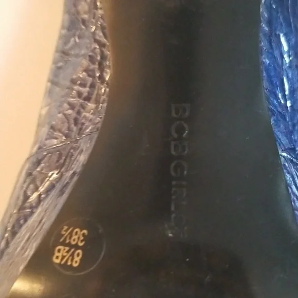 BCBG Slingbacks - Picture 6 of 7